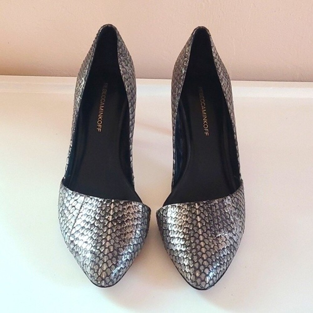 Rebecca Minkoff " Brie" D'orsay pumps, Charcoal snake print Size 10